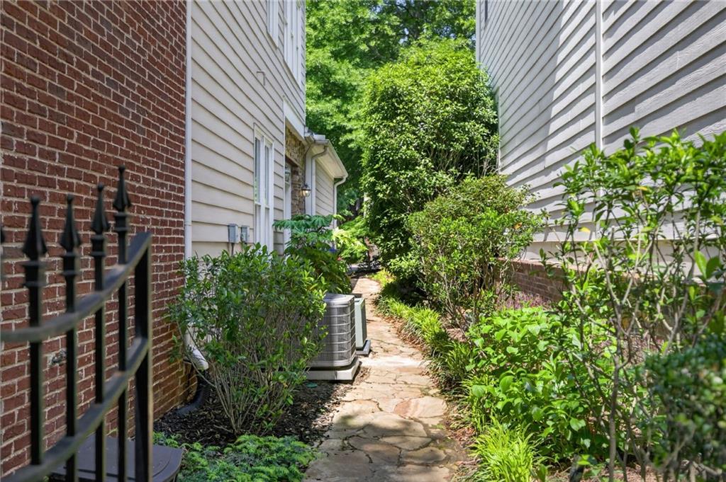 1354 East Rock Springs Road Northeast Atlanta, GA 30306 - Photo 56 of 59