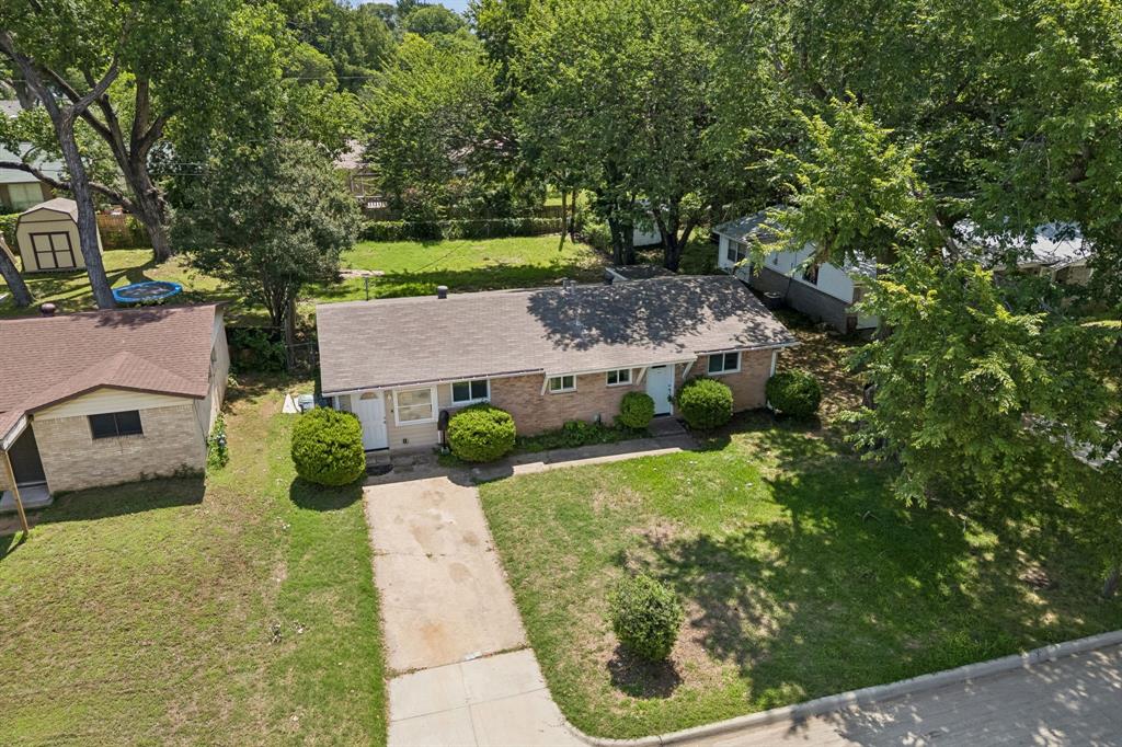 2013 Alan-A-Dale Road Arlington, TX 76013 - Photo 11 of 13
