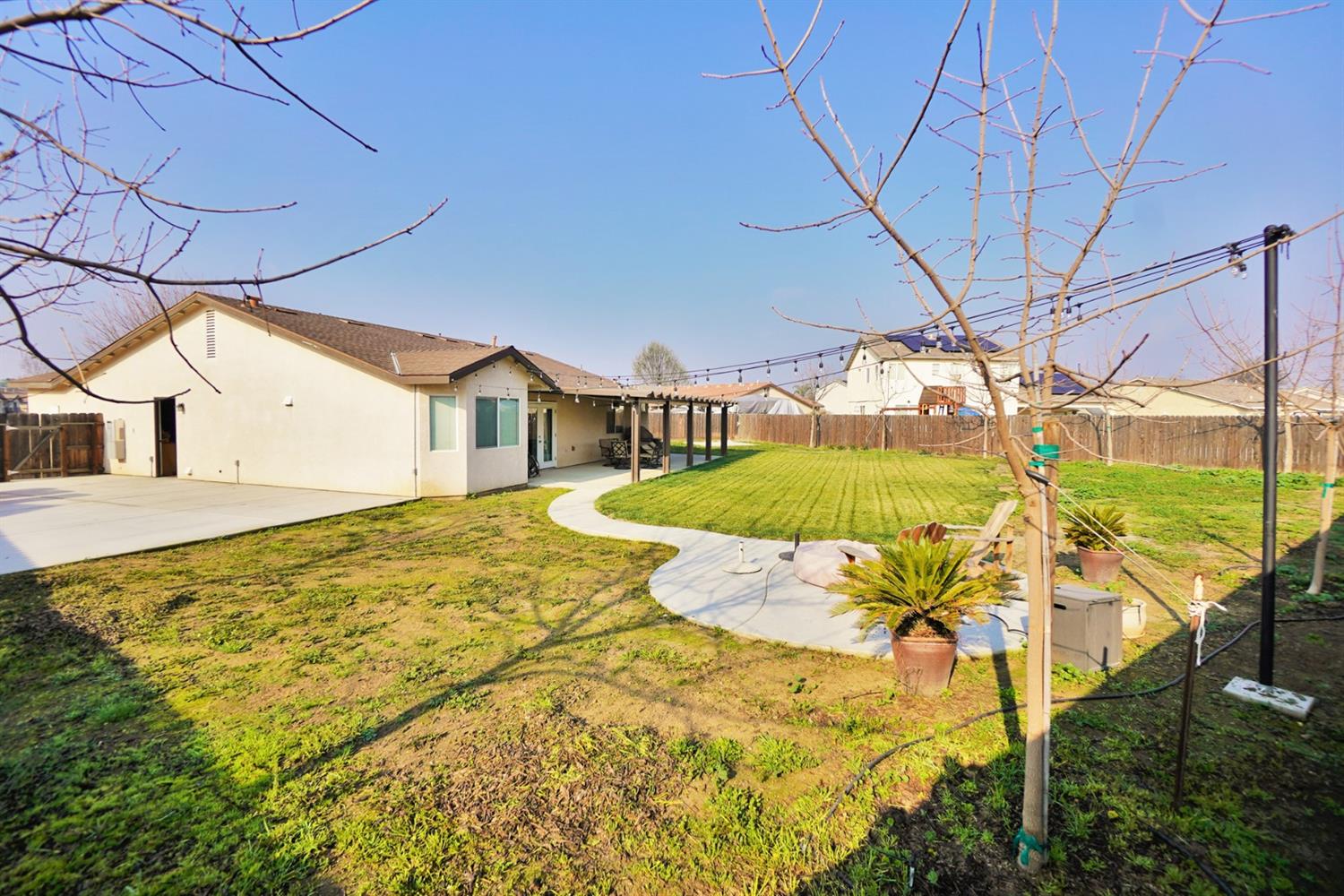 2397 Ranier Way Hanford, CA 93230 - Photo 54 of 65 Gallery Image 54