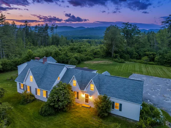 $799,900 | 138 Guider Lane, Bethlehem, NH 03574