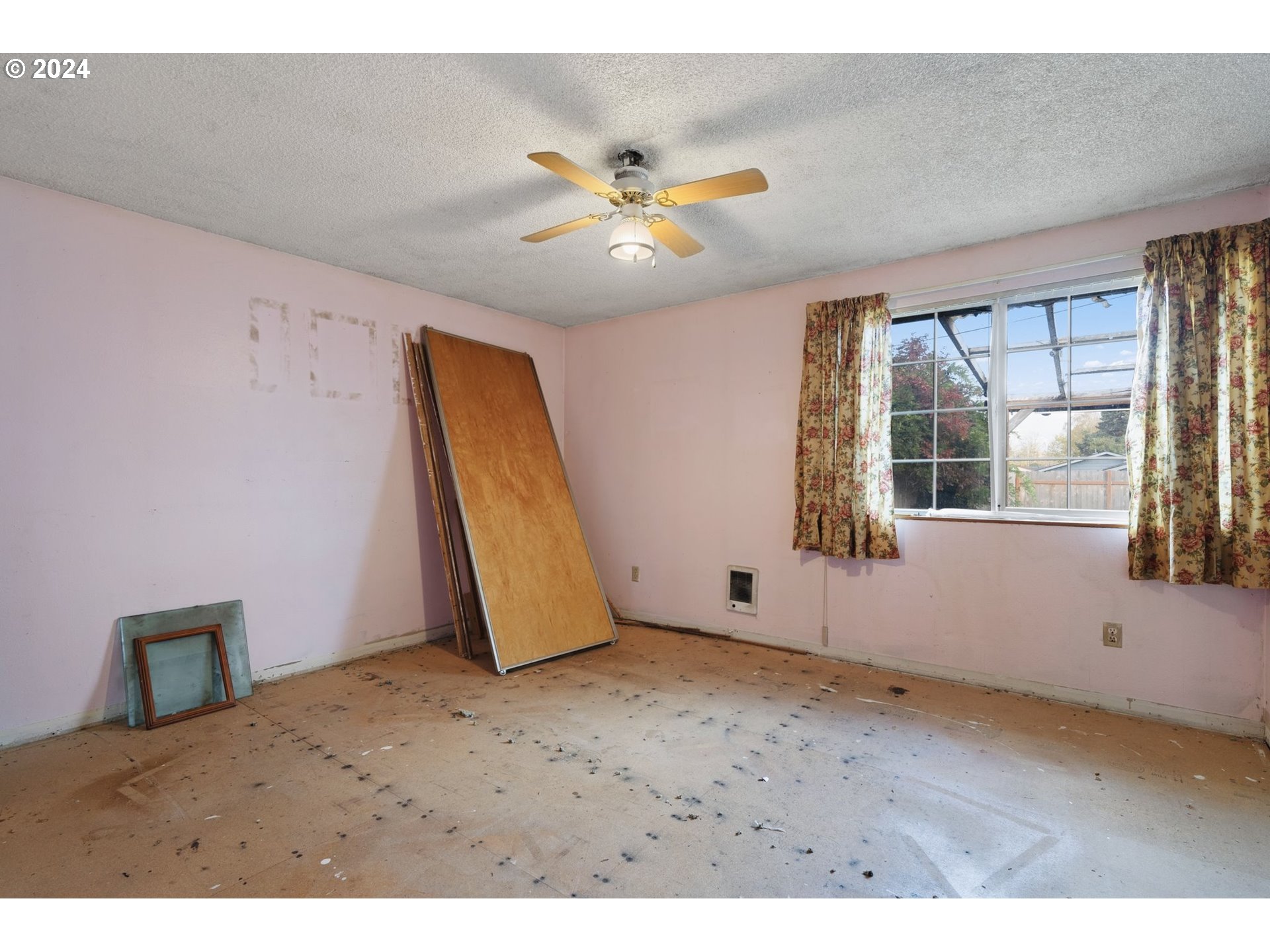 565 West Airway Road Lebanon, OR 97355 - Photo 14 of 29 Gallery Image 14