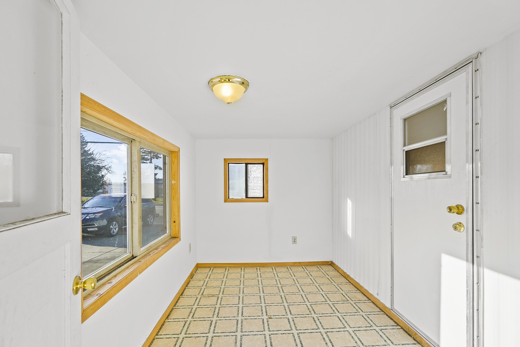 222 North Vista Road Spokane Valley, WA 99212 - Photo 19 of 29 Gallery Image 19