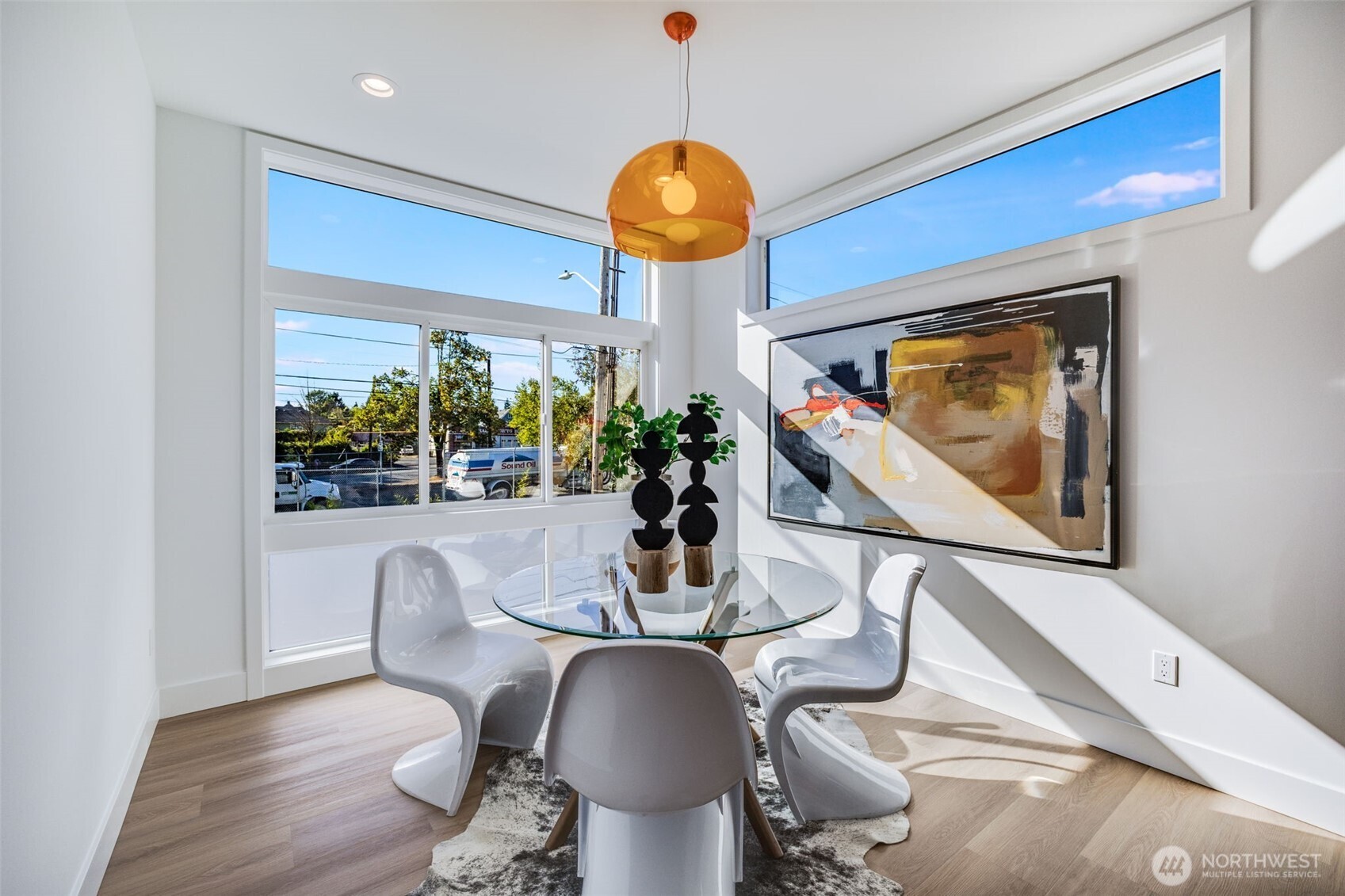 6356 47th Avenue South Seattle, WA 98118 - Photo 13 of 40