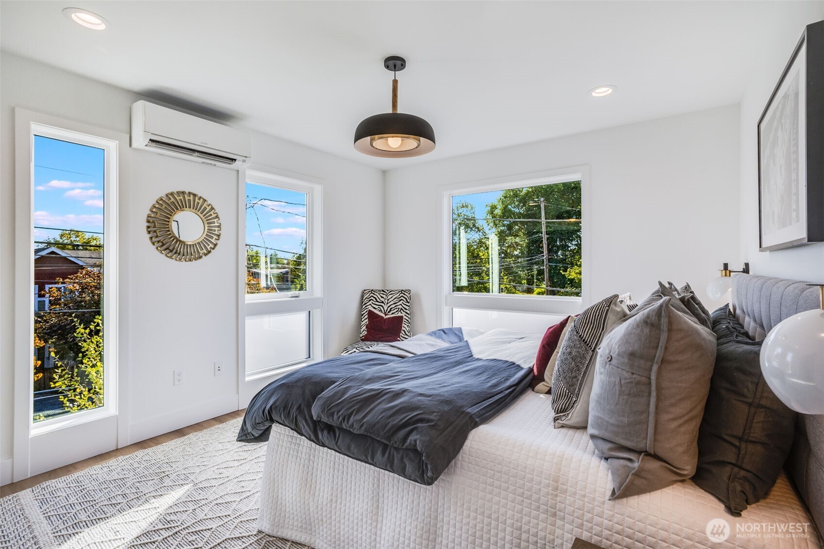 6356 47th Avenue South Seattle, WA 98118 - Photo 16 of 40