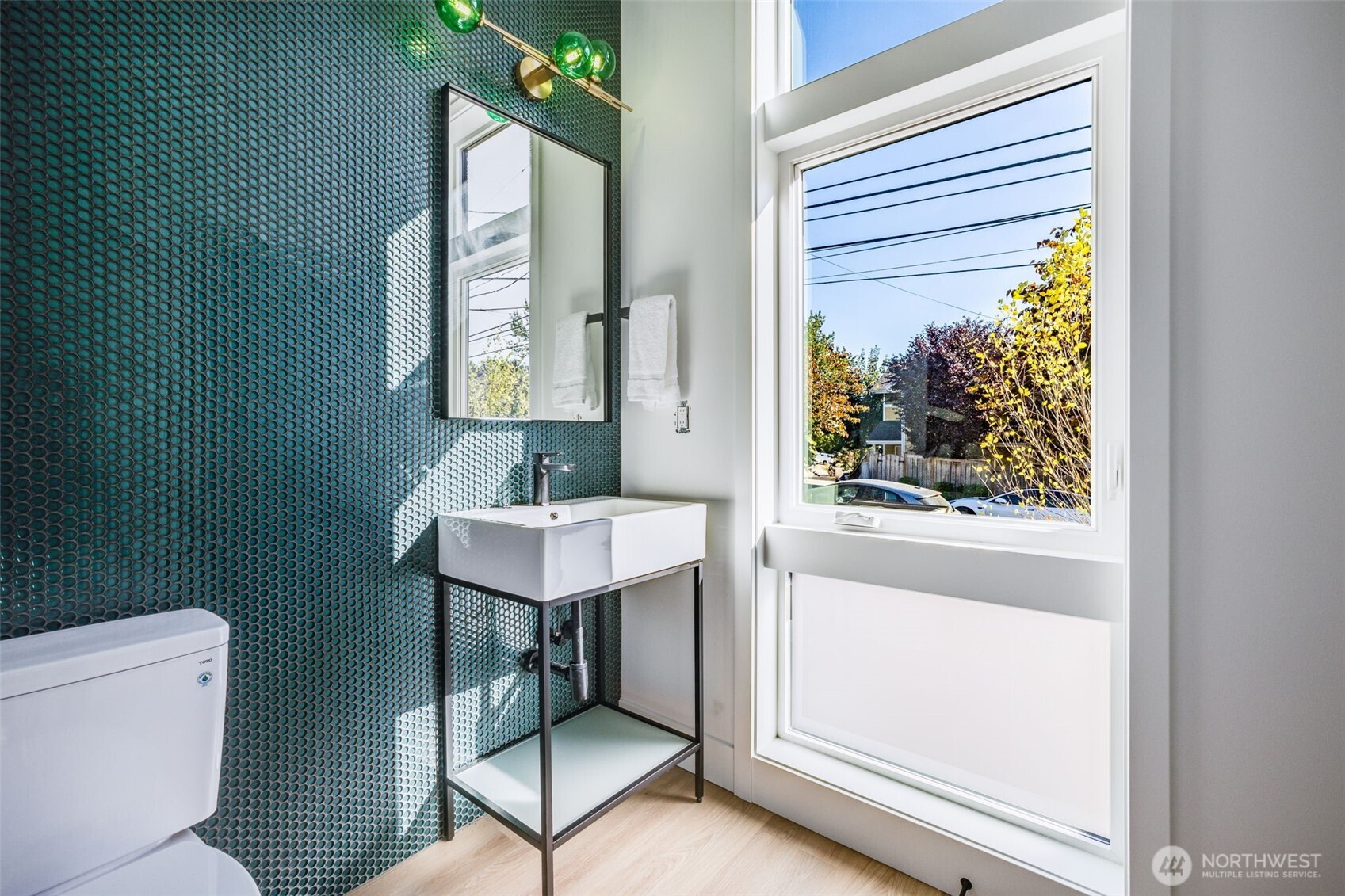 6356 47th Avenue South Seattle, WA 98118 - Photo 29 of 40