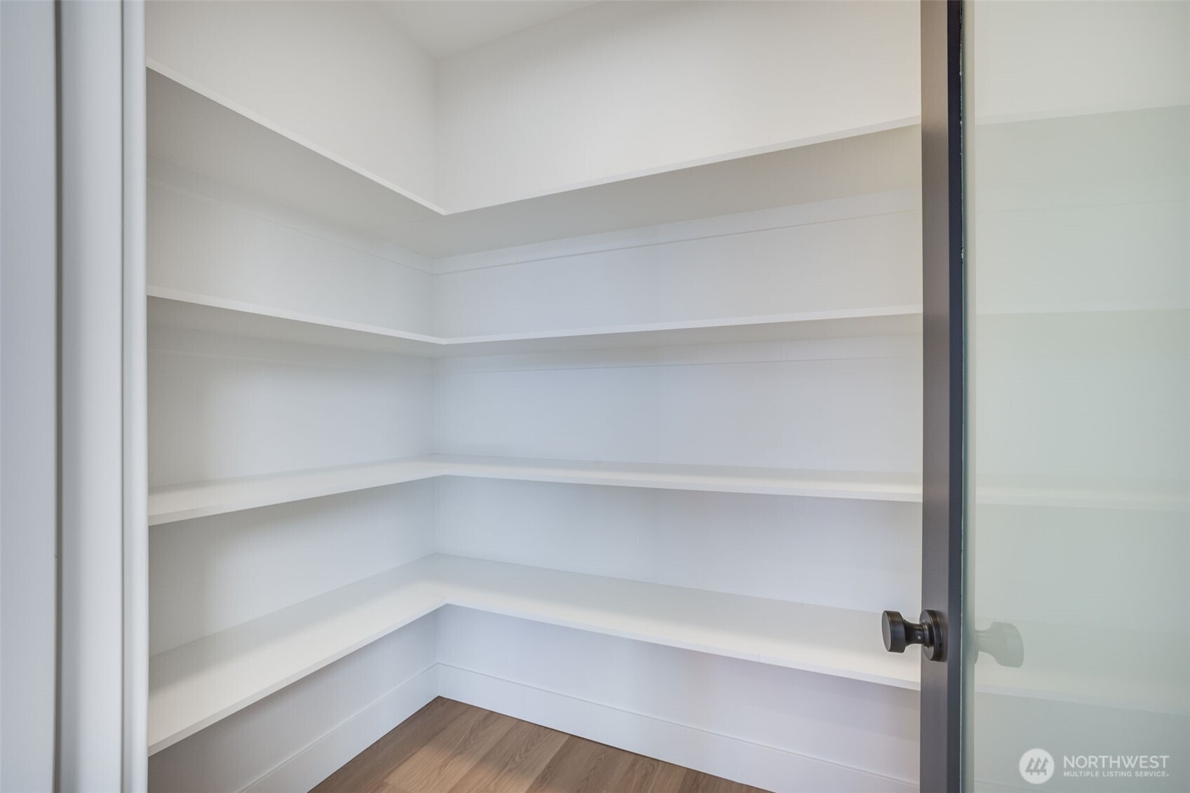 6356 47th Avenue South Seattle, WA 98118 - Photo 30 of 40