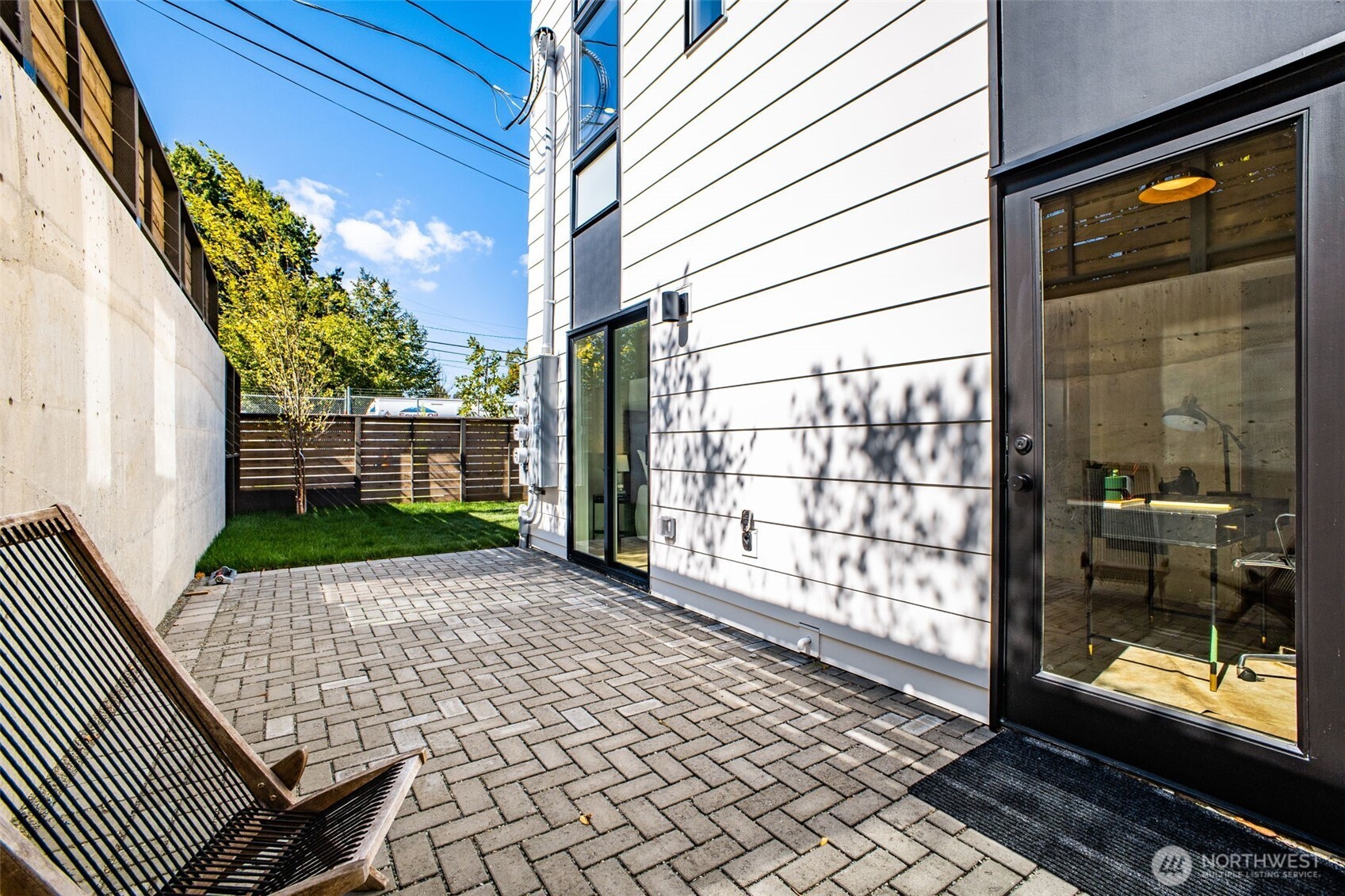 6356 47th Avenue South Seattle, WA 98118 - Photo 35 of 40