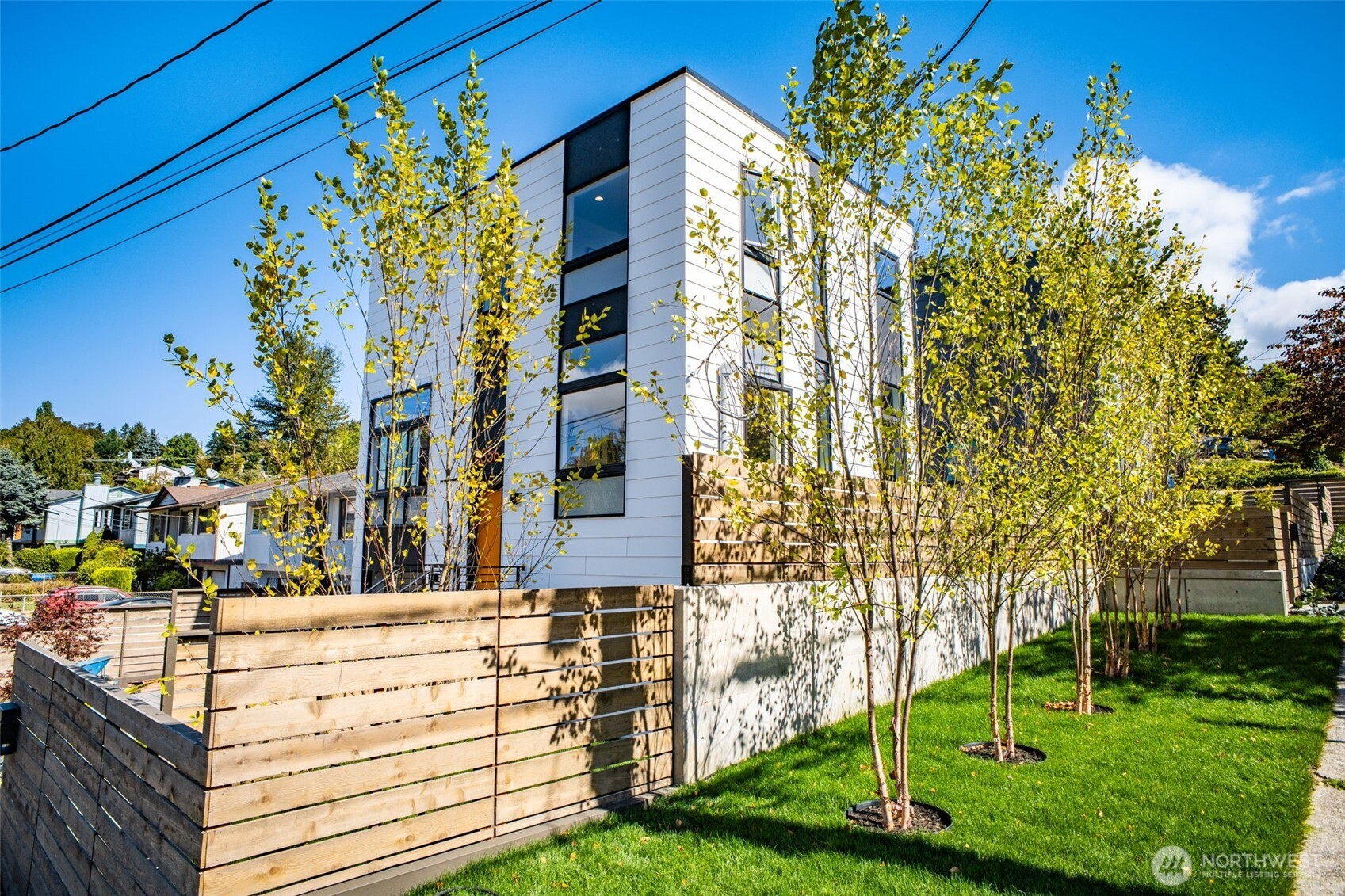 6356 47th Avenue South Seattle, WA 98118 - Photo 37 of 40