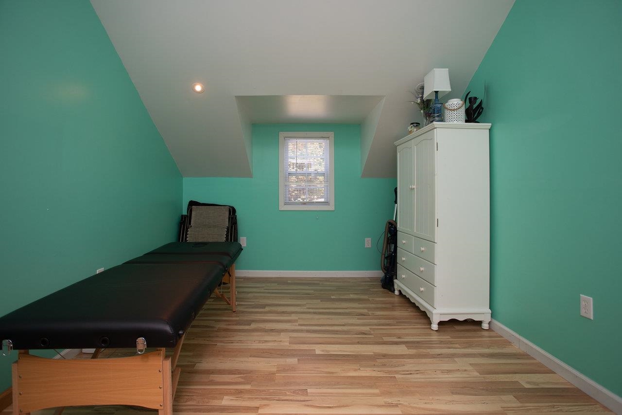 279 Helms Road Stanley, VA 22851 - Photo 40 of 64 a view of a room with closet and windows
