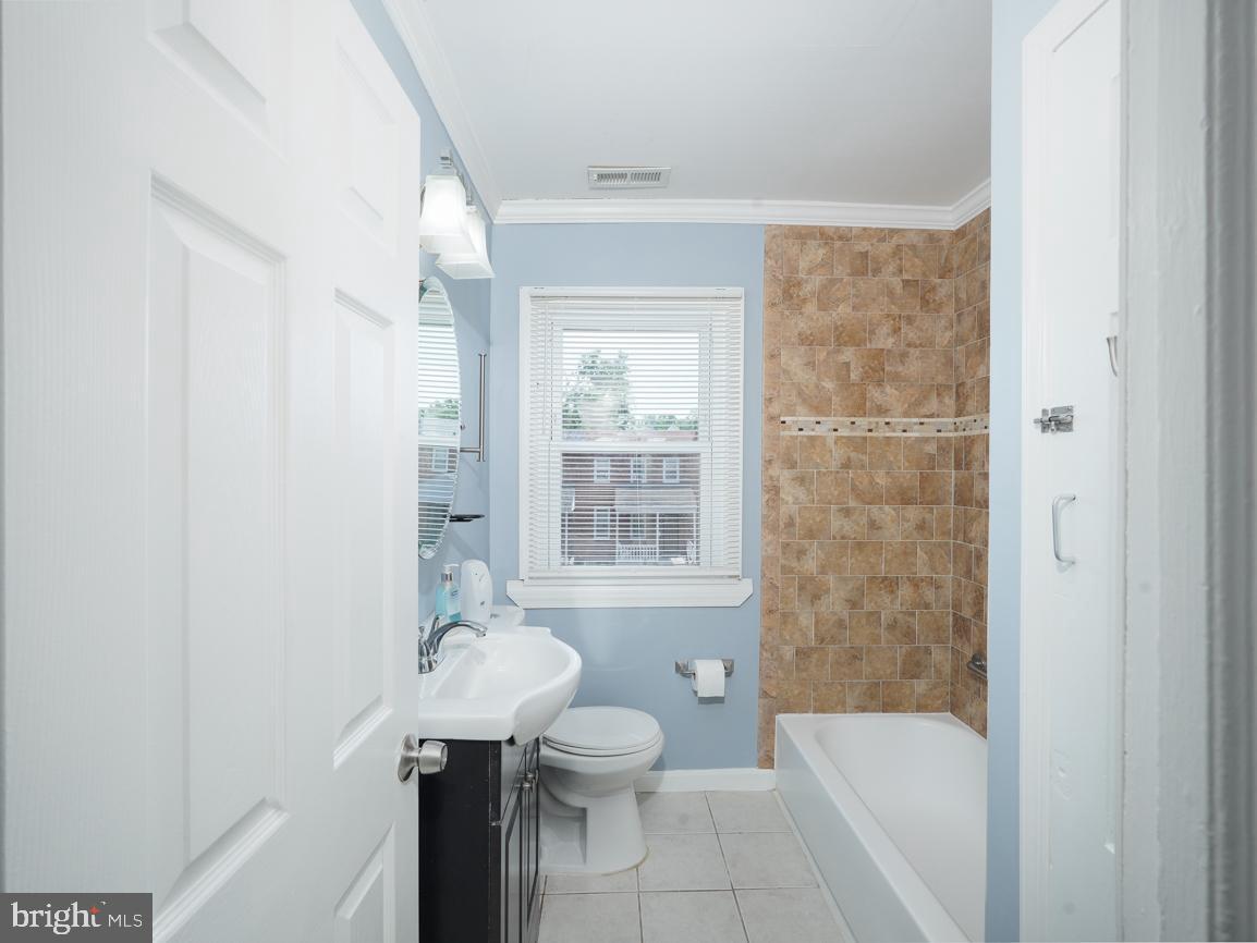 5358 Cuthbert Avenue Baltimore, MD 21215 - Photo 15 of 23
