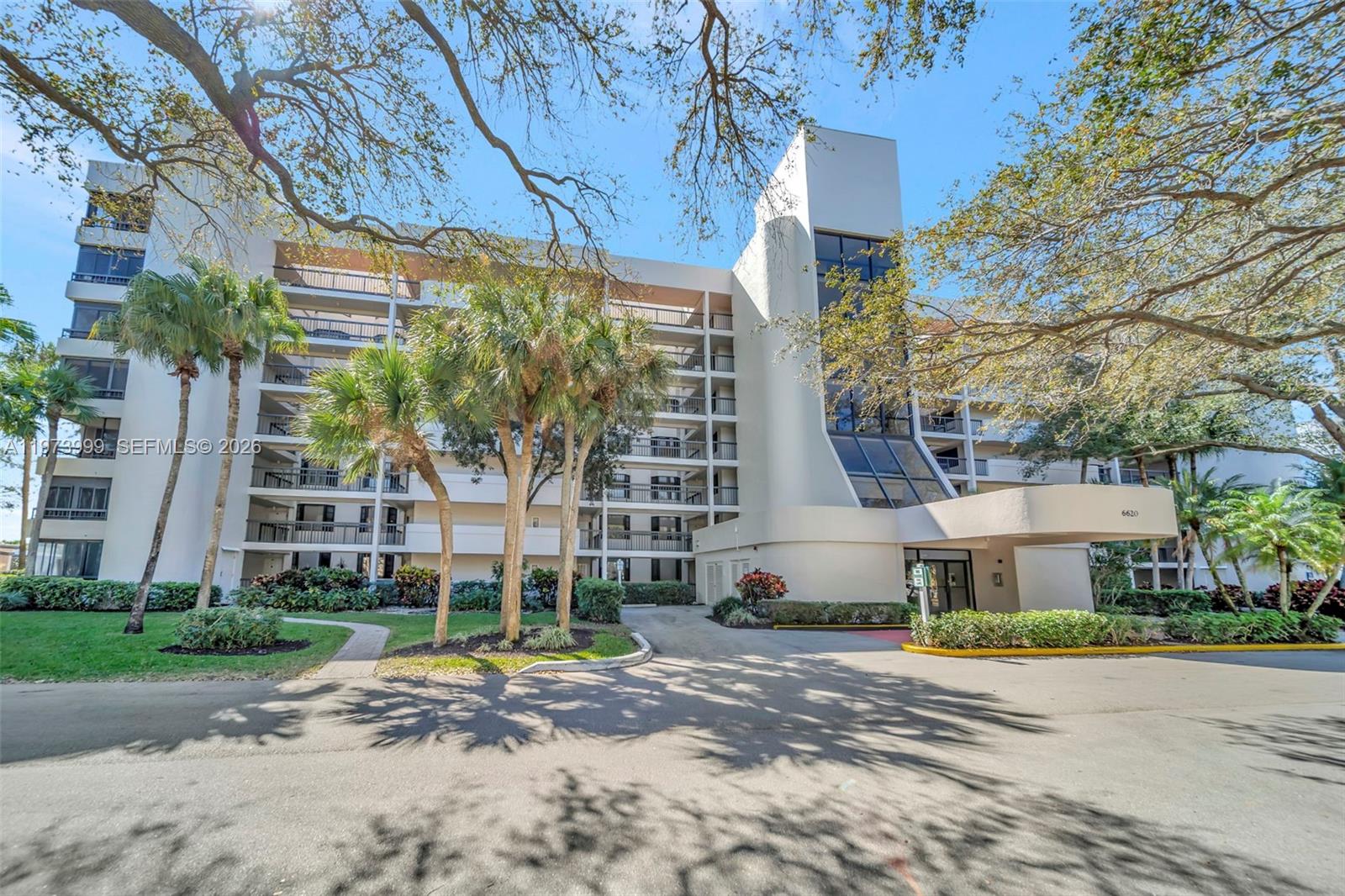 6620 Boca Del Mar Drive, Unit 502 Boca Raton, FL 33433 - Photo 2 of 52 Covered front entry