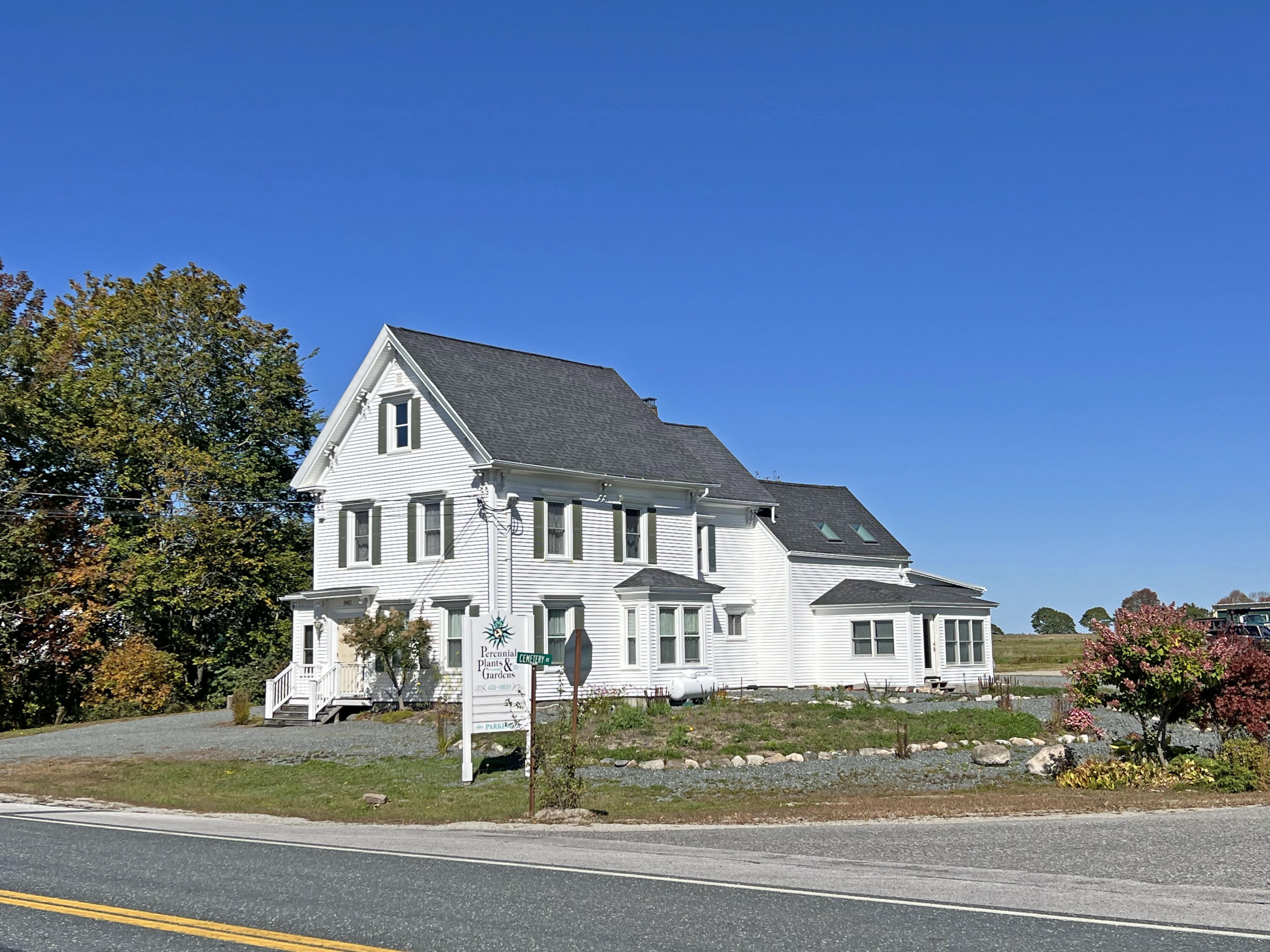 1442 U.S. Rte 1 Hancock, ME 04640 - Photo 3 of 60 1c