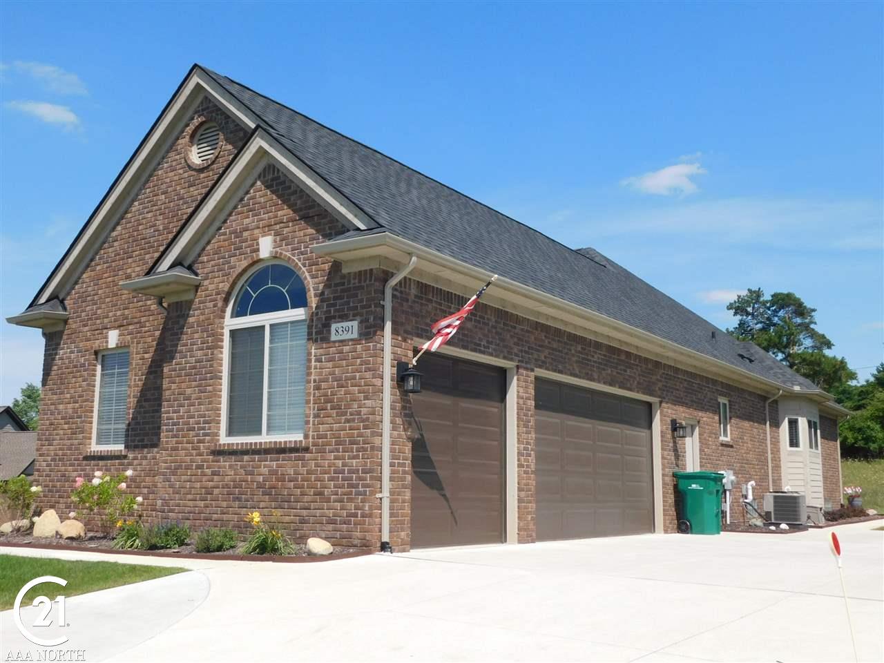 8391 Morningside Drive Romeo, MI 48065 - Photo 26 of 27 3 Car Side Ent. Garage