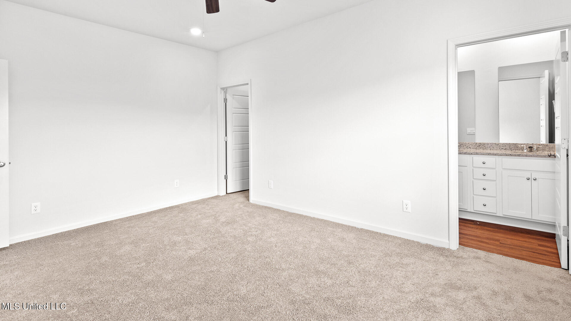 406 Hidden Reed Court Pearl, MS 39208 - Photo 24 of 26 MS_Jackson_Pearl_Serenity-Lake_Burke_B11