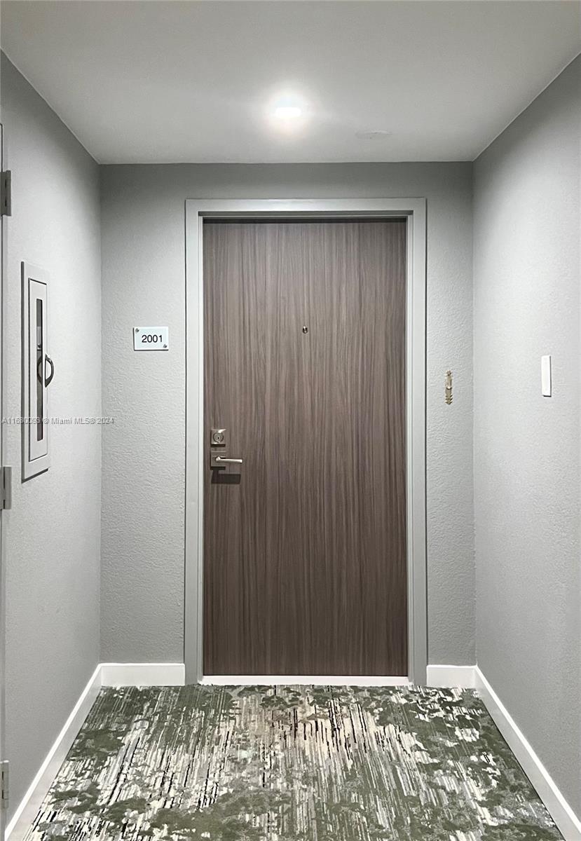 Mid Beach Miami Beach, FL 33140 - Photo 23 of 44