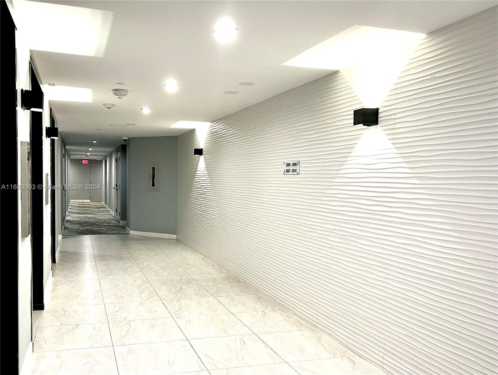 Mid Beach Miami Beach, FL 33140 - Photo 24 of 44