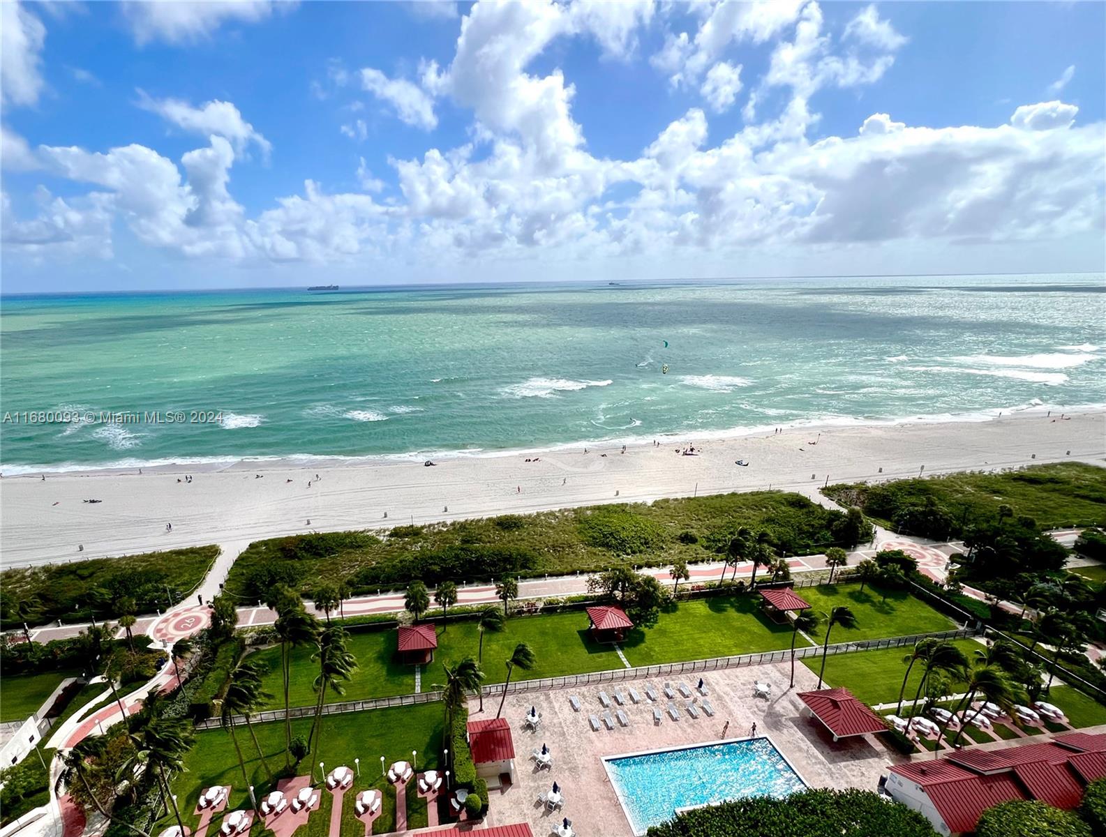 Mid Beach Miami Beach, FL 33140 - Photo 25 of 44