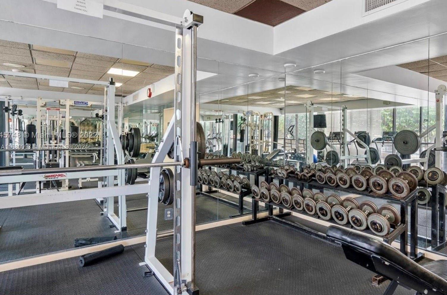 Mid Beach Miami Beach, FL 33140 - Photo 29 of 44