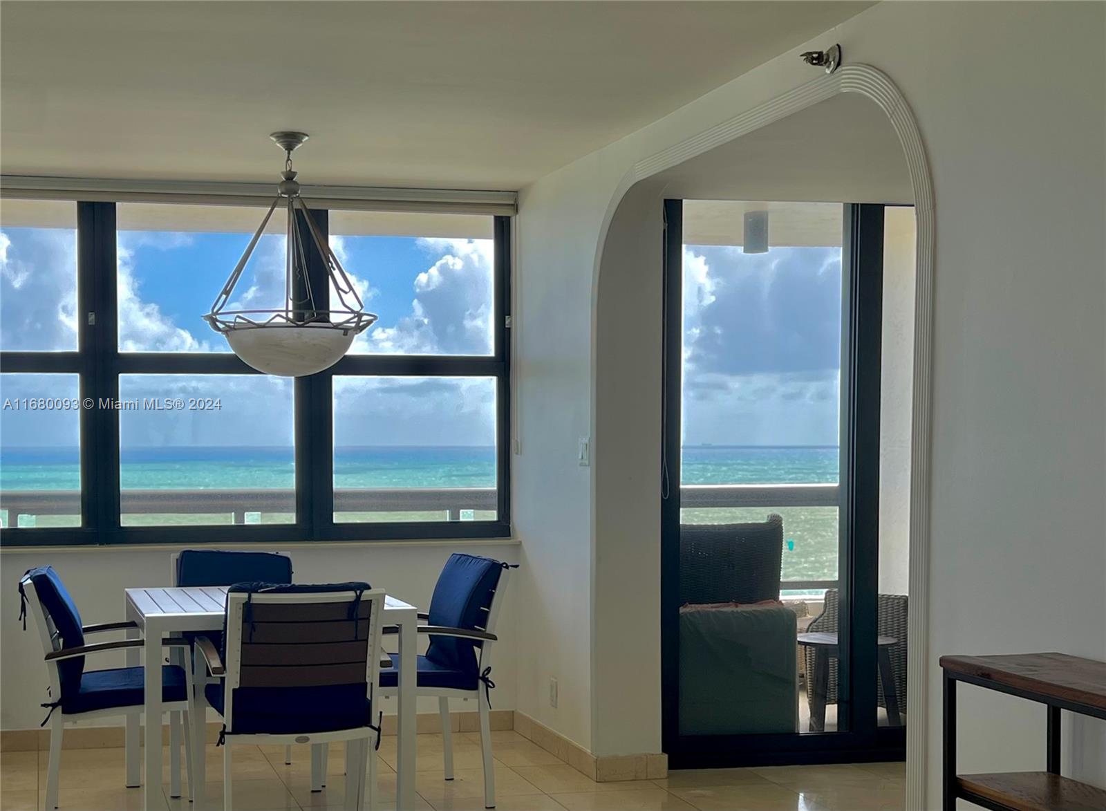 Mid Beach Miami Beach, FL 33140 - Photo 7 of 44