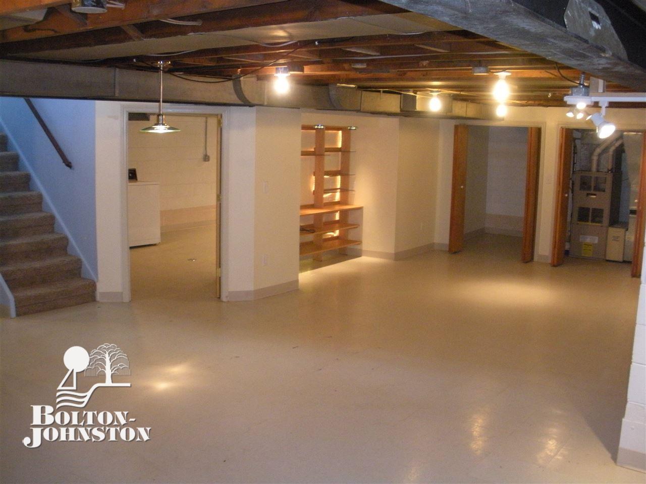 1497 Torrey Road Grosse Pointe, MI 48236 - Photo 43 of 49 31319575-42.JPG