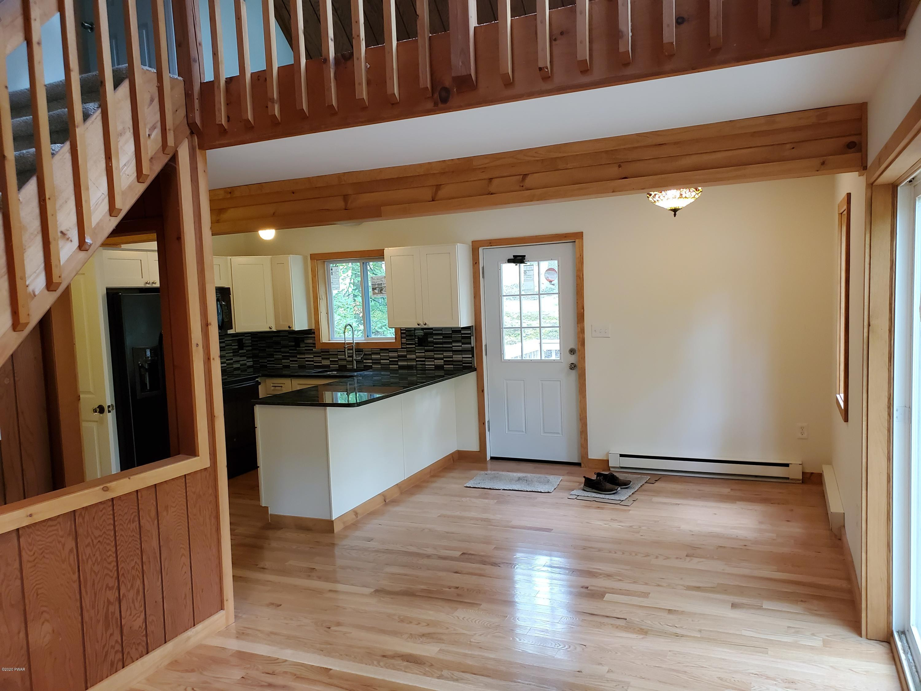 112 Oak Hill Road Hawley, PA 18428 - Photo 13 of 37 20200928_102156