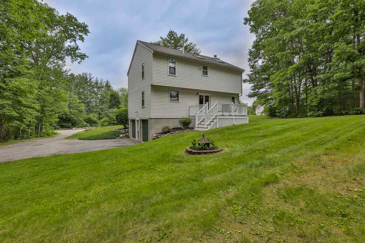13 Gowing Road Hudson, NH 03051 - Photo 30 of 31