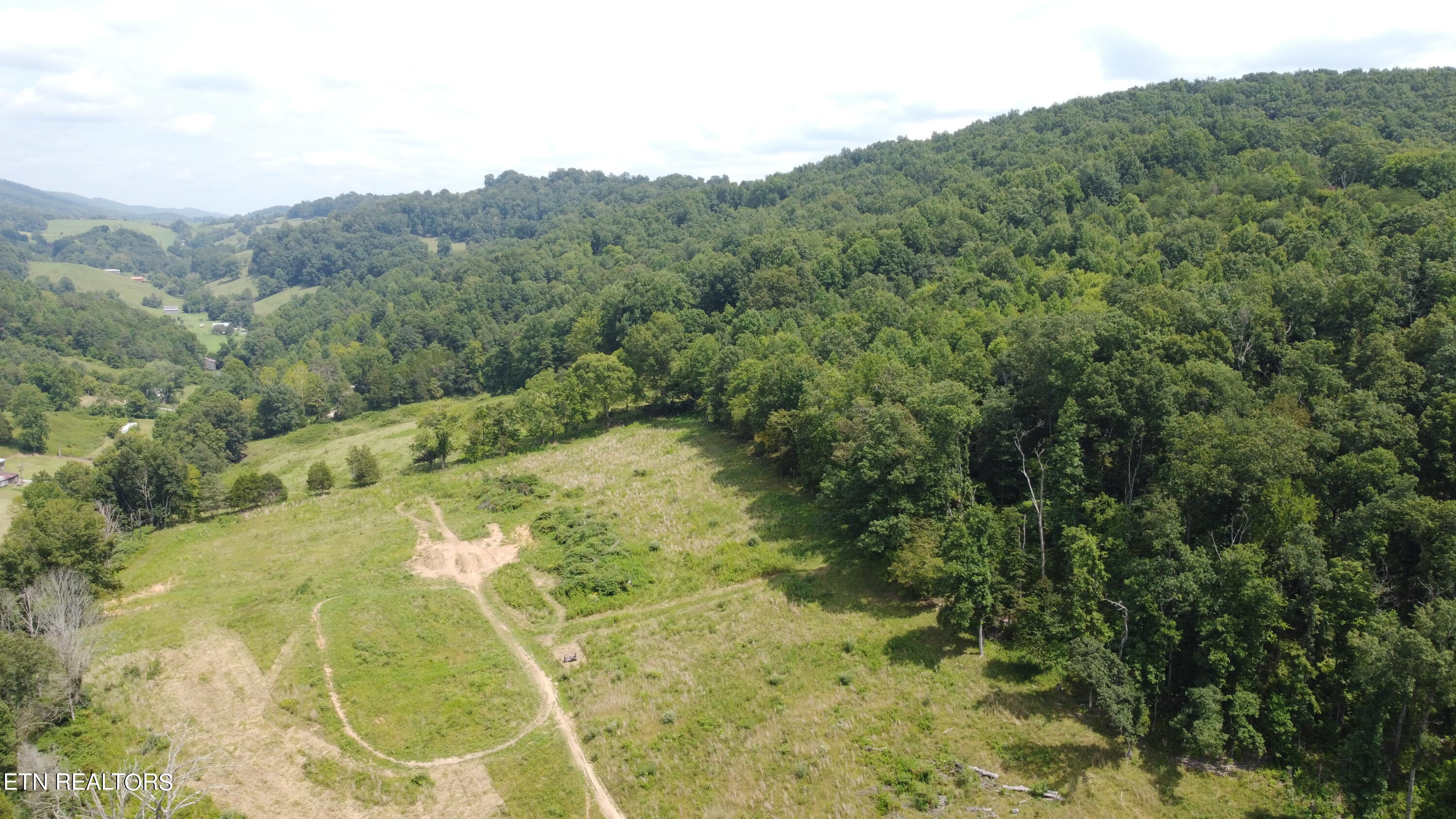Tbd Mulberry Gap Road Tazewell, TN 37879 - Photo 8 of 9 DJI_0543.JP