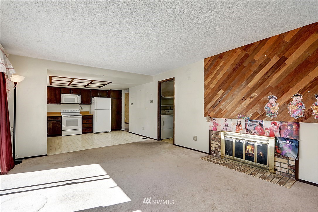 16912 157th Place Southeast Renton, WA 98058 - Photo 13 of 22 Gallery Image 13