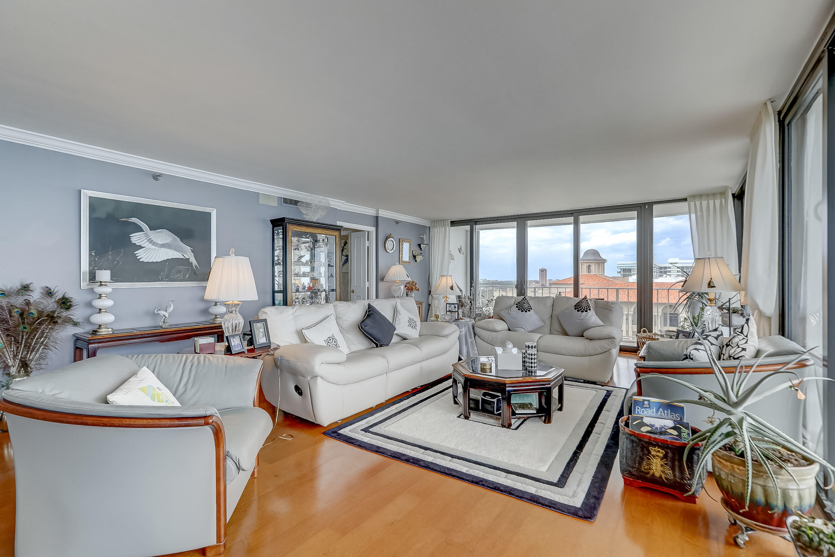 2600 South Ocean Boulevard, Unit 15A Boca Raton, FL 33432 - Photo 21 of 88 Living room