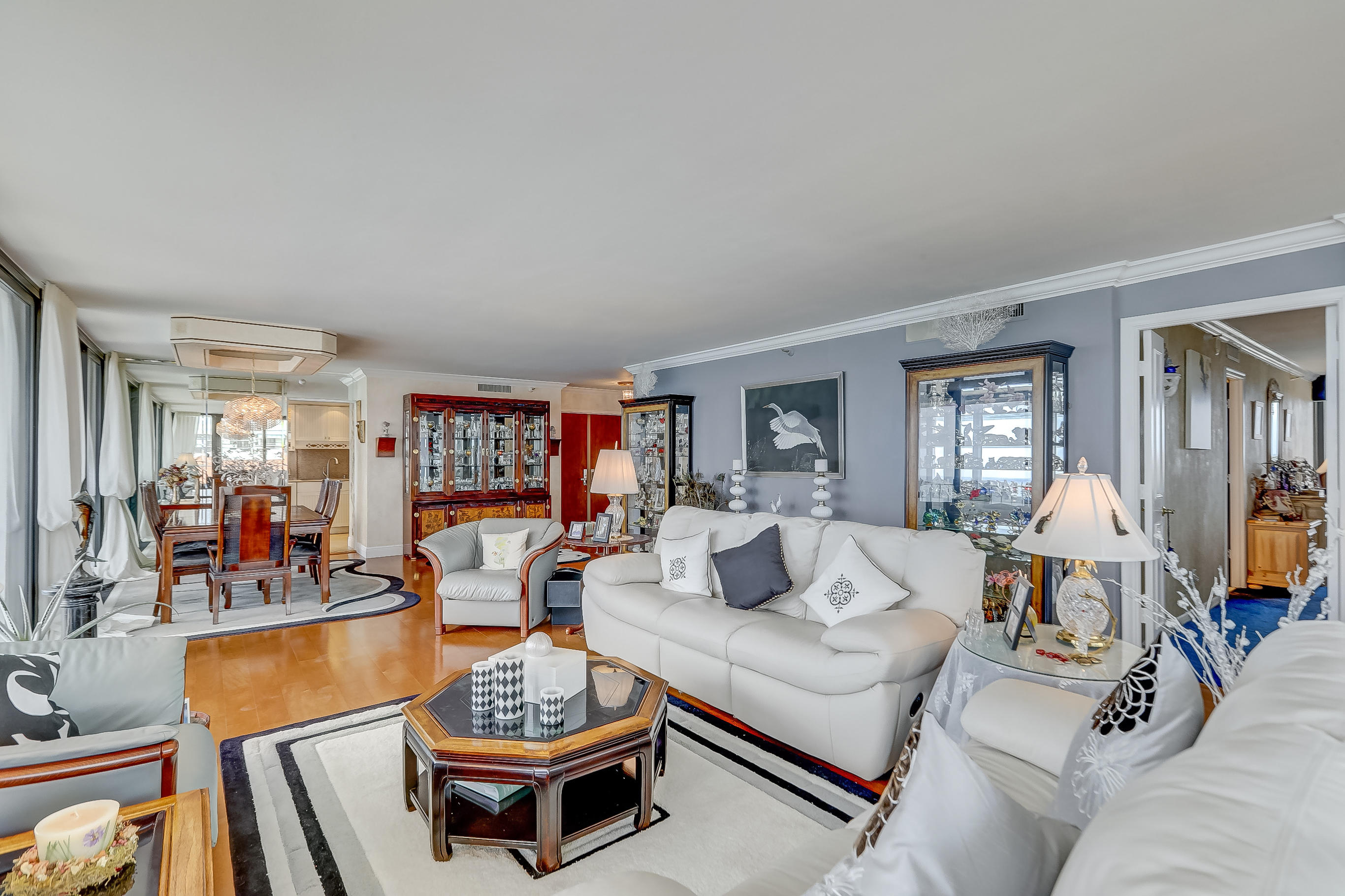 2600 South Ocean Boulevard, Unit 15A Boca Raton, FL 33432 - Photo 22 of 88 Living room