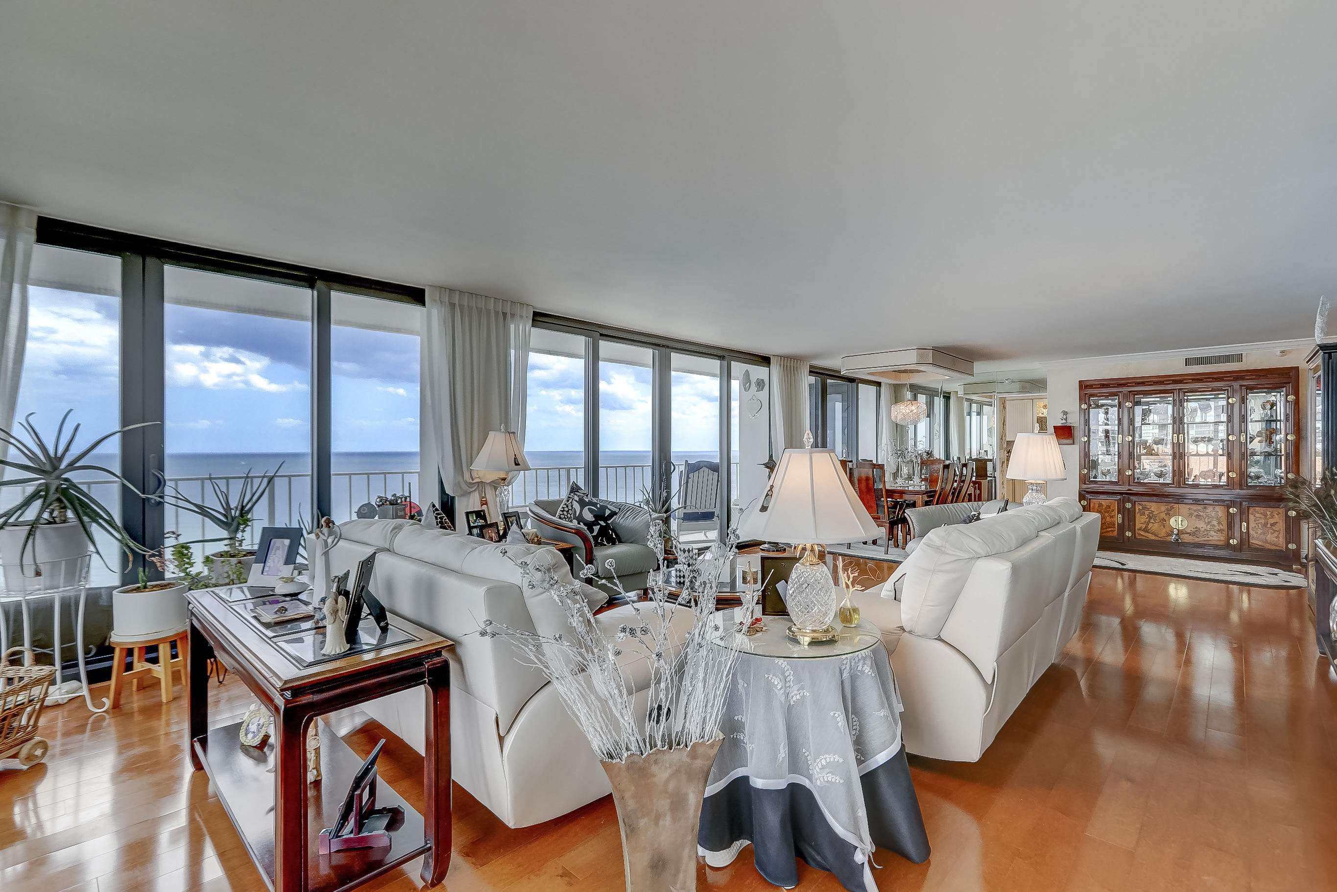 2600 South Ocean Boulevard, Unit 15A Boca Raton, FL 33432 - Photo 7 of 88 Living room