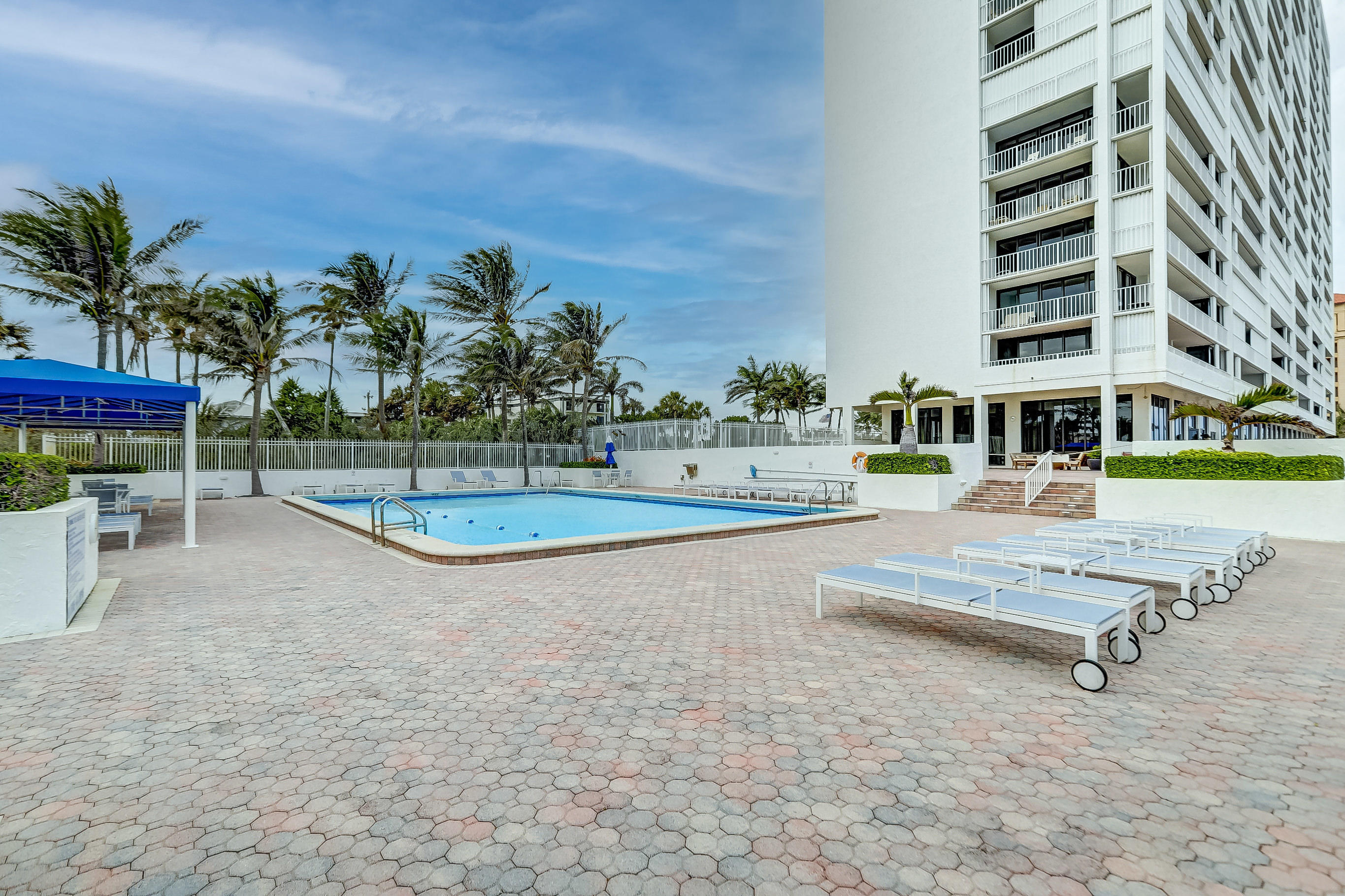 2600 South Ocean Boulevard, Unit 15A Boca Raton, FL 33432 - Photo 75 of 88 Big beautiful pool on the beach
