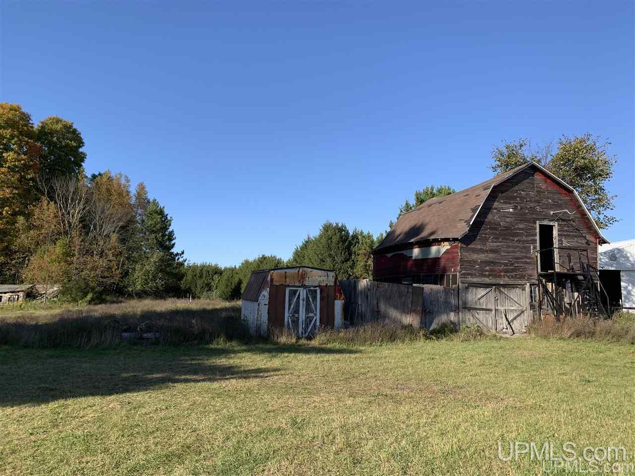 N5112 Salminen Road Munising, MI 49862 - Photo 2 of 31 Gallery Image 2