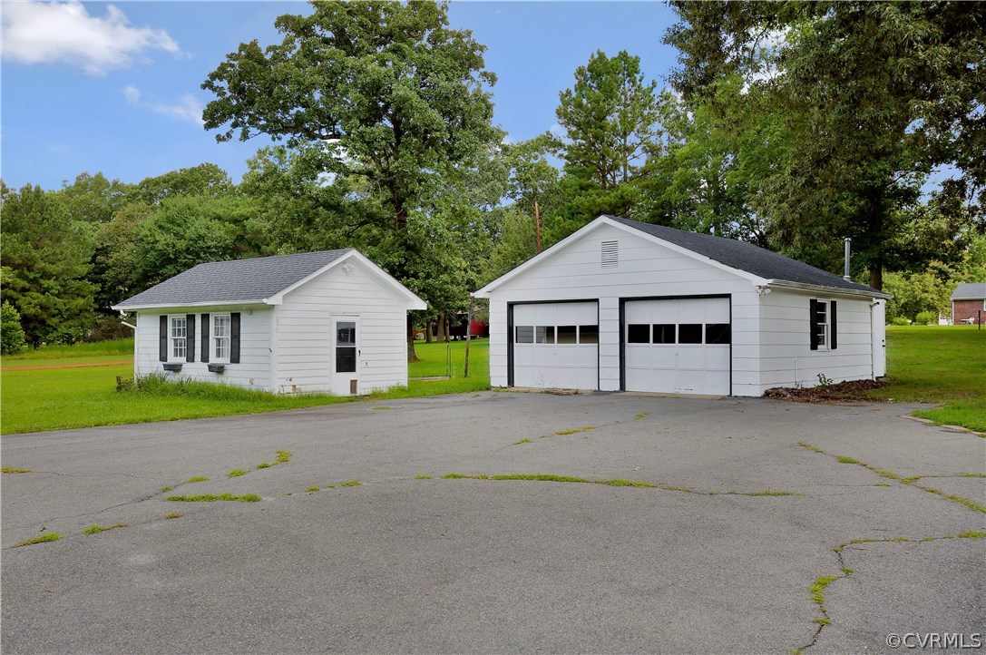 3190 Meadow Road Sandston, VA 23150 - Photo 23 of 25 Gallery Image 23