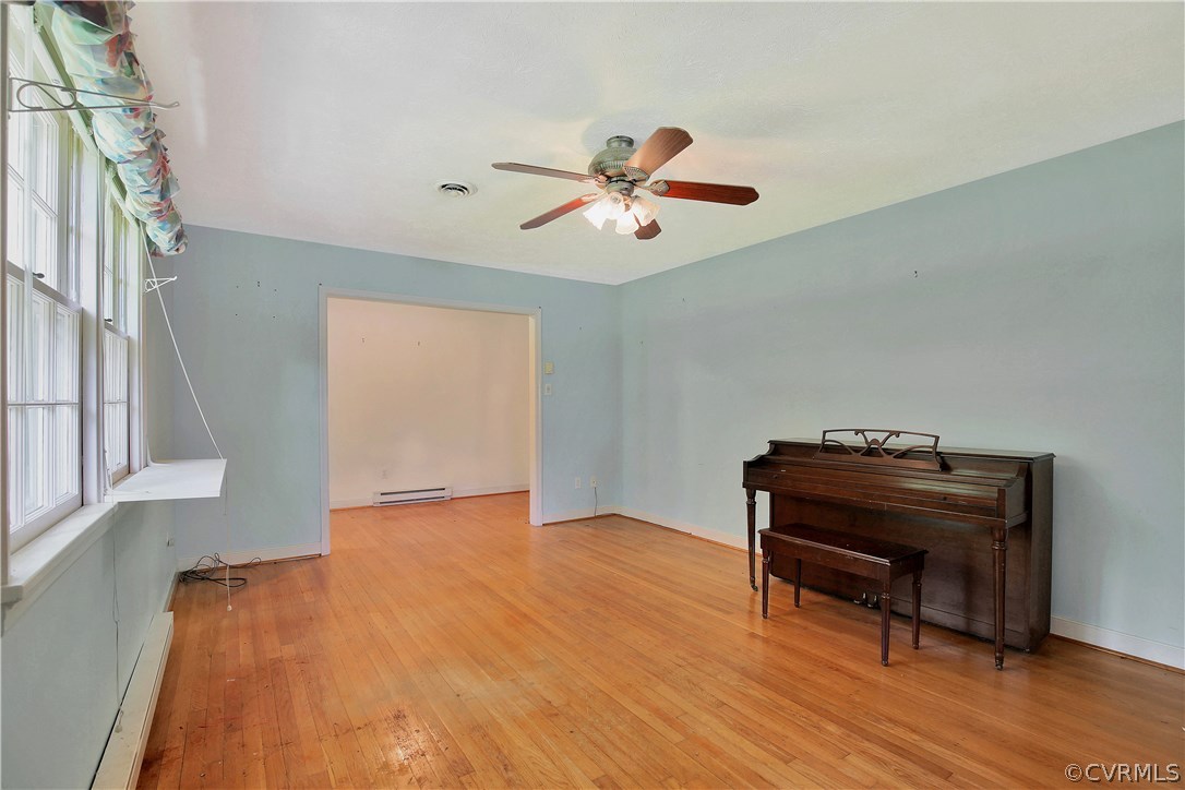 3190 Meadow Road Sandston, VA 23150 - Photo 6 of 25 Gallery Image 6