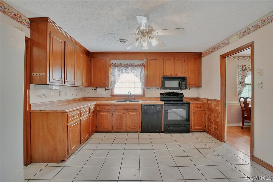 3190 Meadow Road Sandston, VA 23150 - Photo 9 of 25 Gallery Image 9