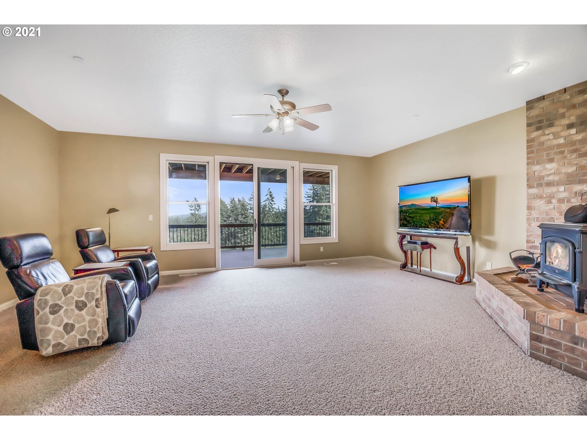 18270 South Grasle Road Oregon City, OR 97045 - Photo 19 of 32 Gallery Image 19