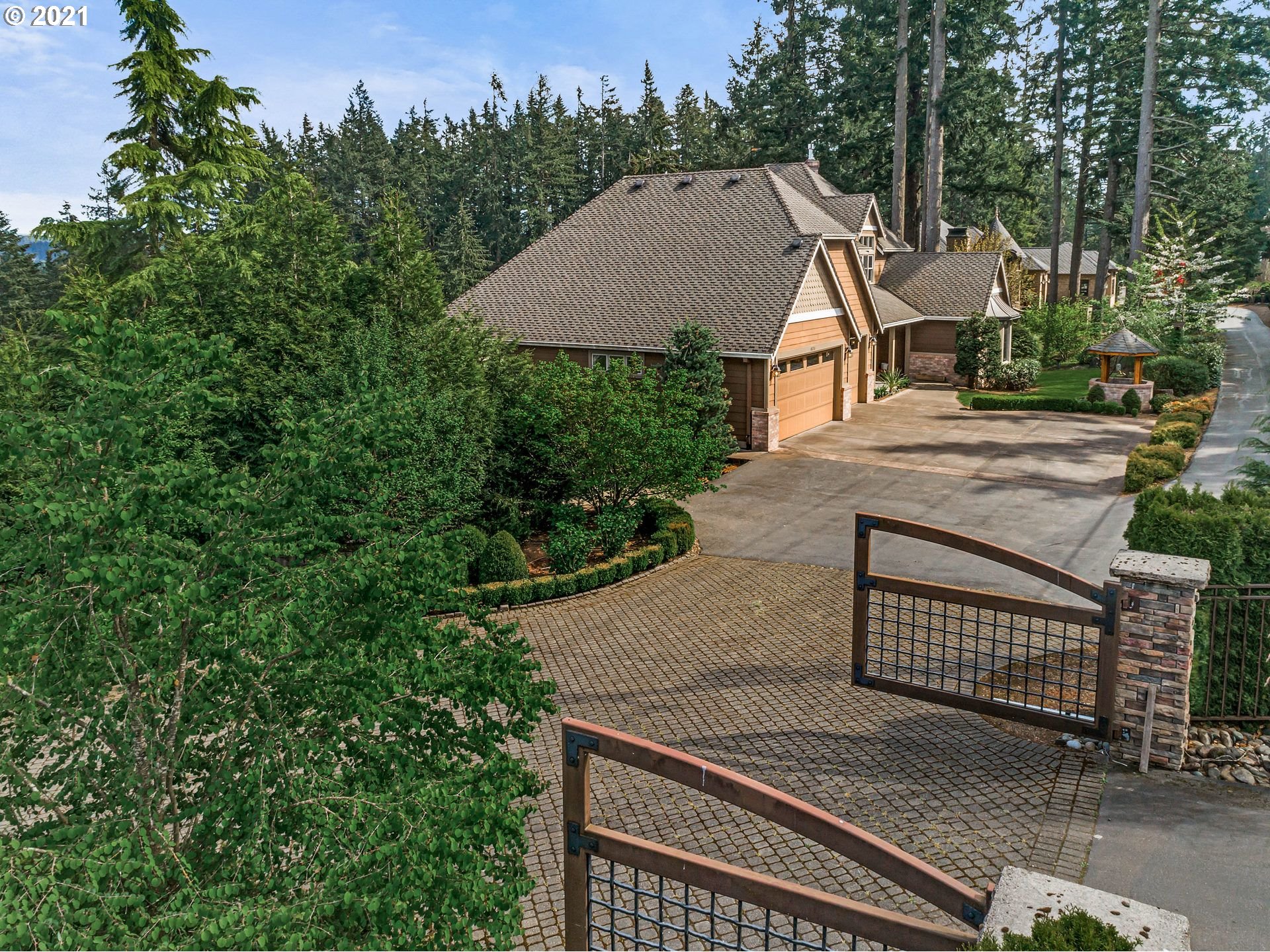 18270 South Grasle Road Oregon City, OR 97045 - Photo 3 of 32 Gallery Image 3