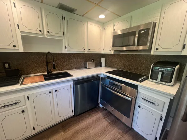 $1,525 | 336 Brittany Avenue, Delray Beach, FL 33446
