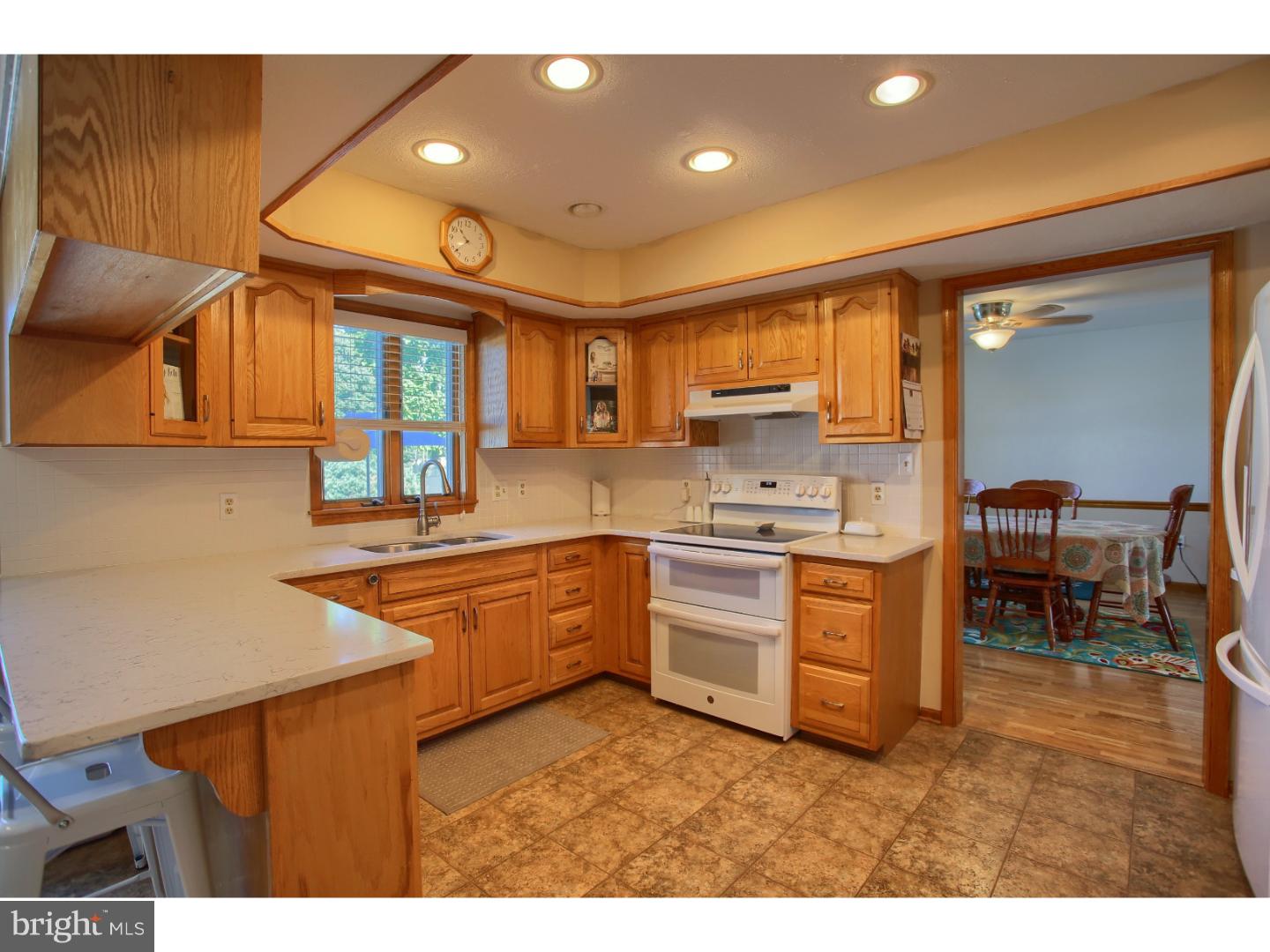 133 Estate Road Boyertown, PA 19512 - Photo 6 of 25 Gallery Image 6