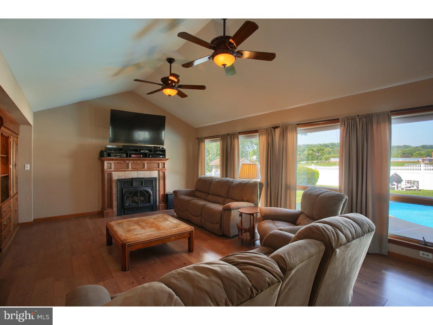 133 Estate Road Boyertown, PA 19512 - Photo 9 of 25 Gallery Image 9