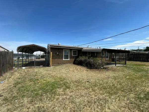 $127,000 | 907 Harrington Street, Borger, TX 79007