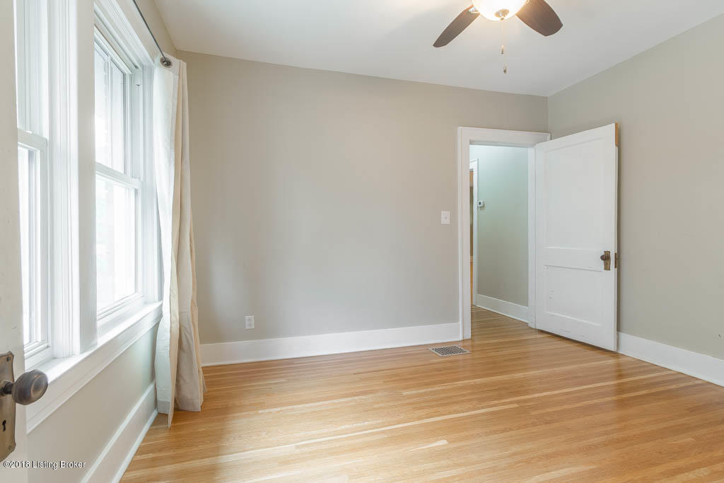 2428 Sherry Road Louisville, KY 40217 - Photo 20 of 41 2428 Sherry Rd-16
