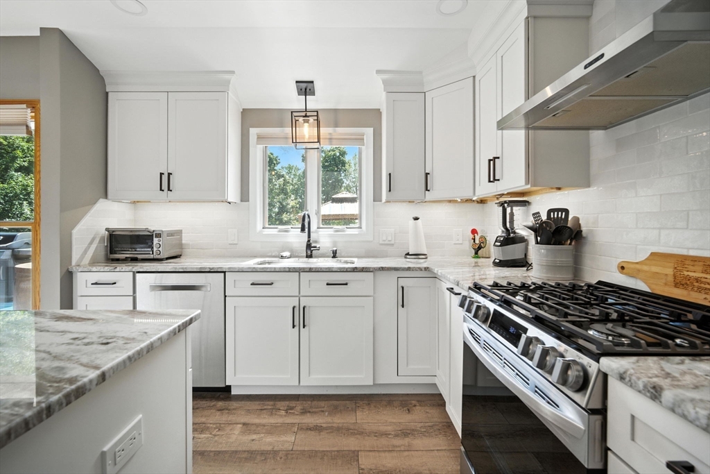 355 Miller Street Ludlow, MA 01056 - Photo 9 of 42