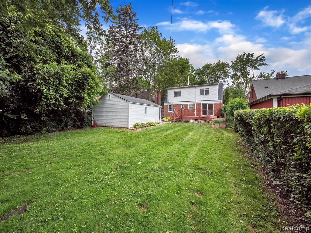 2736 Pembroke Road Birmingham, MI 48009 - Photo 35 of 36