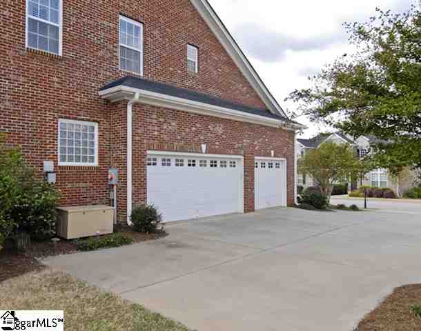 18 Gladstone Way Greer, SC 29650 - Photo 3 of 25 Gallery Image 3
