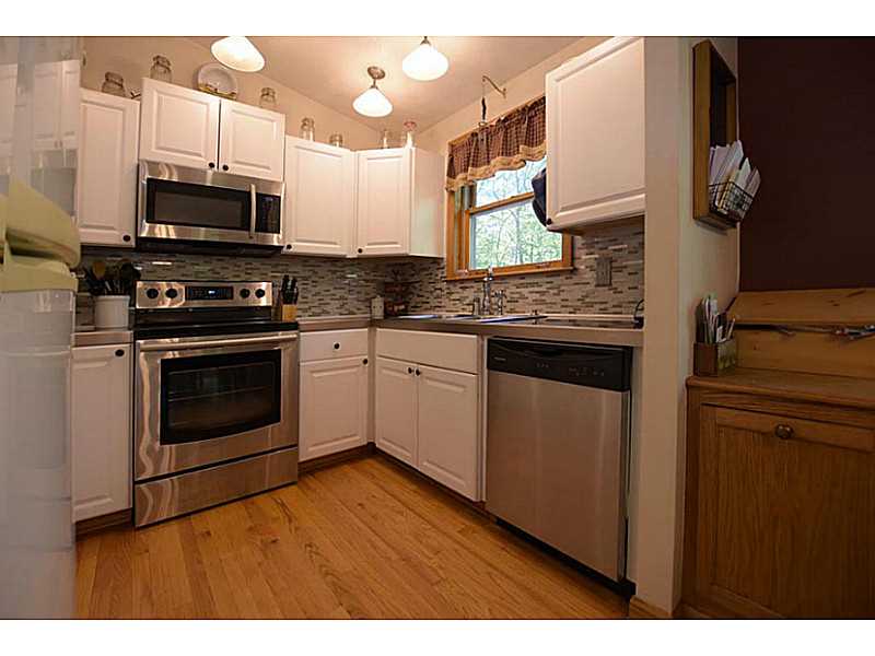 109 Bramble Bush Road Coventry, RI 02816 - Photo 3 of 24 Kitchen.