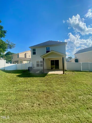 $2,200 | 804 Roni Court, Cary, NC 27519