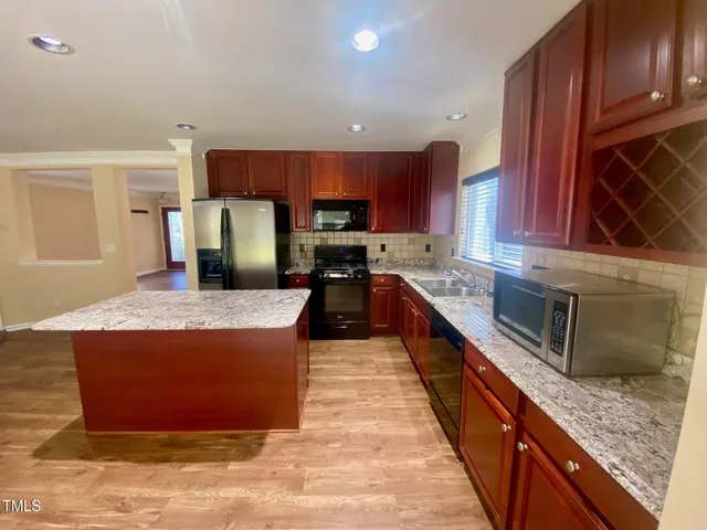 $2,200 | 804 Roni Court, Cary, NC 27519