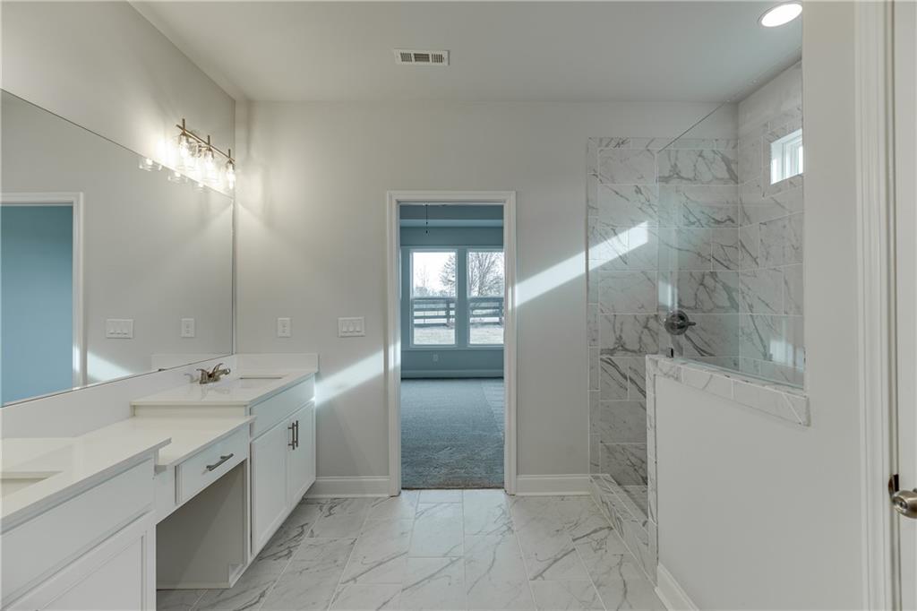 210 Oakdale Road Jefferson, GA 30549 - Photo 34 of 59 Gallery Image 34
